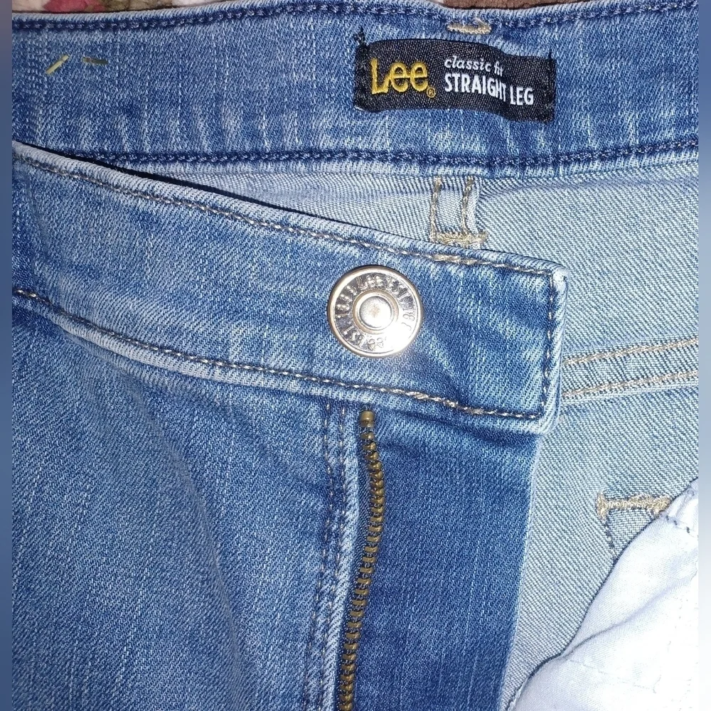 Lee Classic Fit Straight Leg Denim Jeans